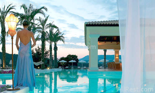 Grecotel Eva Palace 11